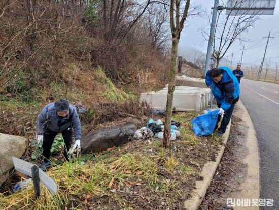 읍면1.사진자료(군남면, 설 명절 맞이 일제 대청소 추진) (3).jpg
