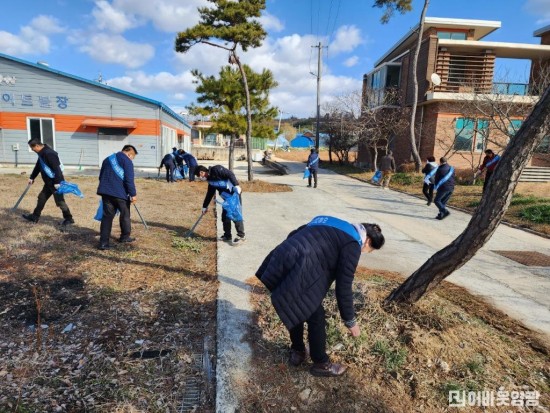 읍면1.사진자료(군서면, 설맞이 일제 대청소) (2).jpg