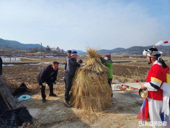 읍면2.사진자료(영당마을 당산제1).jpg