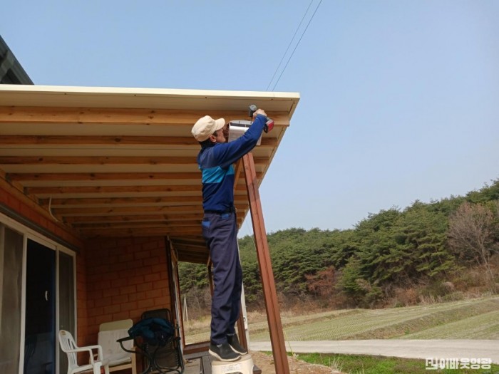 읍면4.사진자료(불갑면, 재능나눔봉사단 사랑의 봉사활동 실시) (2).jpeg