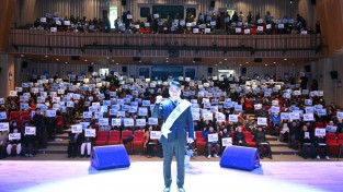 출판기념회 사진.jpg