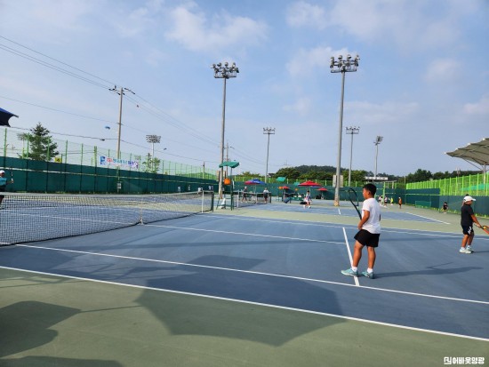 2-1.사진자료(2024 전국 꿈나무 테니스 영광 대회 성공적 마무리).jpg