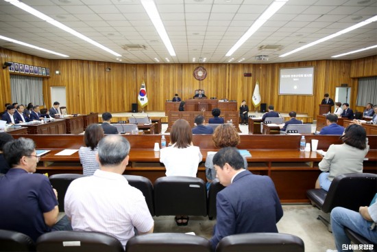 2024.09.23. 제283회 영광군의호 임시회(1차본회의)-(2).JPG