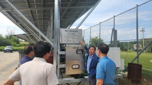 장영진 의원, 구양리 햇빛두레발전협동조합과 강릉시립미술관 방문.jpg