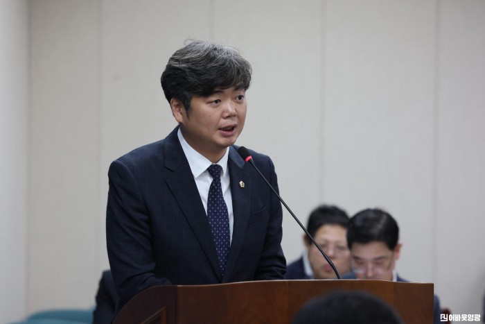 250207 박원종 전남도의원, ‘전라남도 인구정책 기본 조례 개정안, 소관 상임위 심사 통과’.jpg