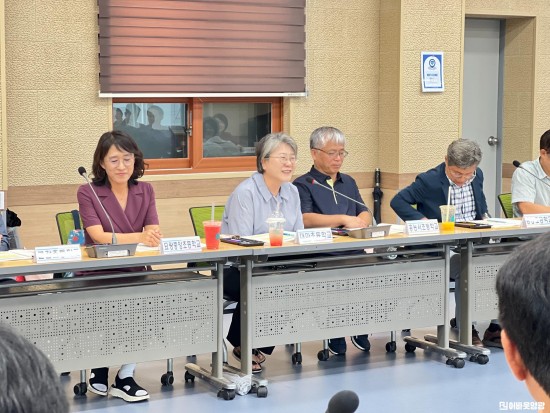 (250908) 9월 관내 각급학교 교(원)장 회의 개최3.jpg