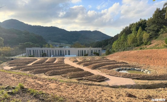 5.사진(영광테마식물원 생태텃밭).jpeg