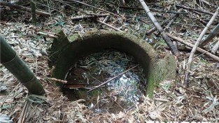 1.사진(고도도봉수 봉수군 마을 내 우물 터).jpg