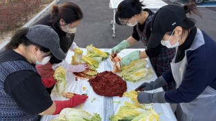 고립감 대신 소속감 한 그릇, 영광군청년센터 ‘청년 김장하는 날’ 성황-1.jpg