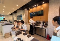 “보리 향 품은 커피 한 잔”…영광군, 바리스타 2급 자격증반 15명 수료