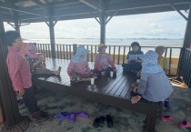 낙월면, 섬에서도 멈추지 않는 일터