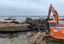 영광군, ‘방치 선박 제로화’ 시동 걸다