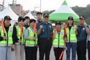 영광경찰 외국인 치안봉사단 축제 중 범죄예방활동 실시
