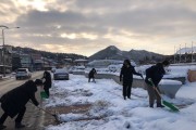 법성면, 전 직원 동원해 제설작업 펼쳐 ‘훈훈’