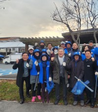 더불어민주당 영광지역위원회 파란빛봉사단, 영광읍내 환경정화활동 전개