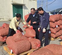 염산면, 땅콩 수매 현장 찾아 농가 격려