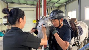 4.사진자료(영광군, 힐링승마 지원사업 참여자 모집) (1).jpg