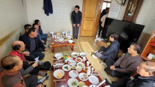 1.사진(염산면, 병오년 적토마의 열정으로 새해 활짝)1.jpg