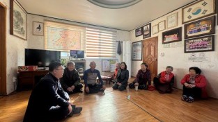 3.사진(묘량면, 새해 맞아 27개소 경로당 순회 방문)1.jpg